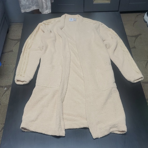 Beige Loungewear Shorts Set with Long Cardigan - Picture 7 of 12